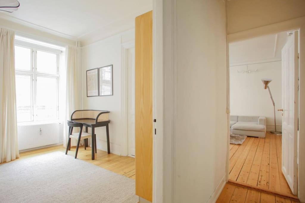 Large & Bright 3Br Apartment W Whirlpool Near Metro Copenhagen Exterior photo